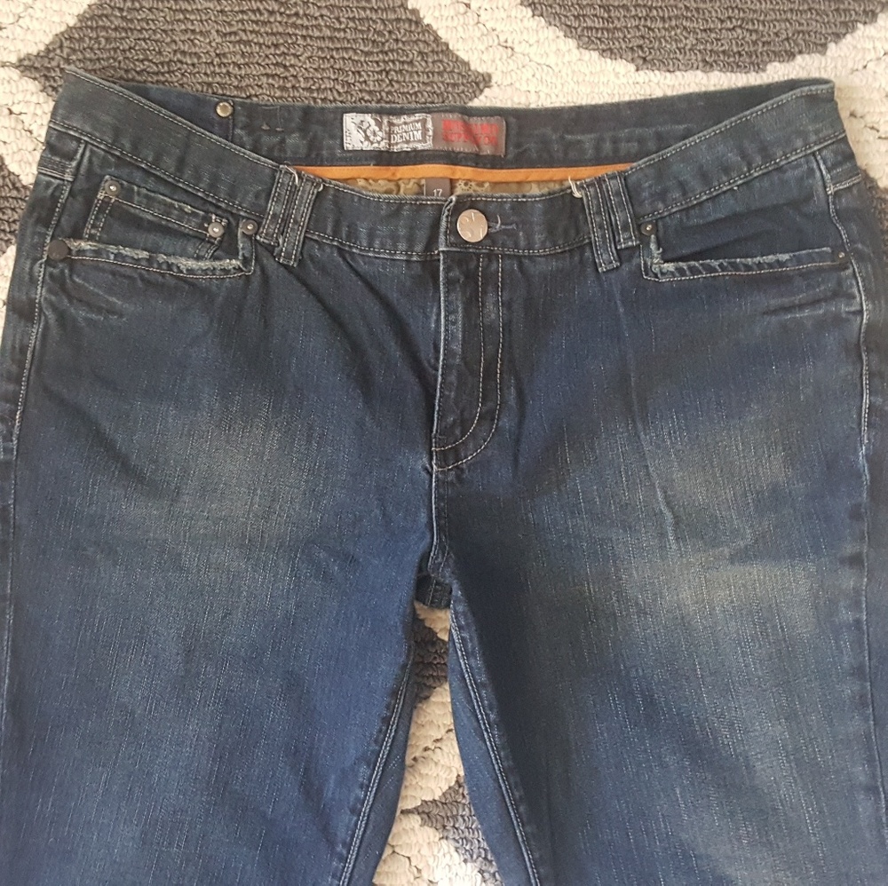 Mossimo Supply CO Bootcut jeans size 17
